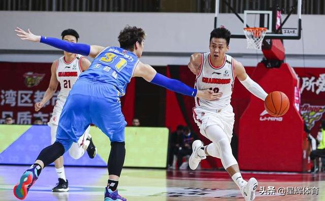 nba球队排行榜5分4板！宏远内线新星遭辽宁小将打爆！杜锋要他接班阿联不现实图