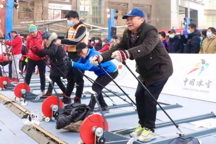 北京站南北大比拼，共享冰雪乐 全民滑雪体能大比武”走进北京宁波图